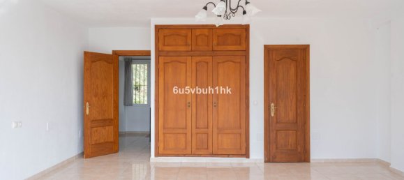 4 bedrooms Villa in Mijas, Spain No. 142025 26