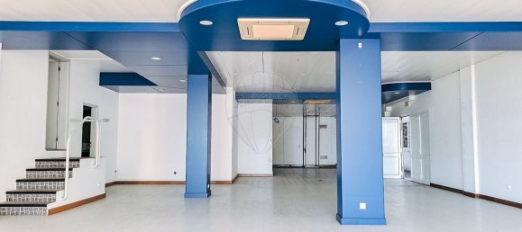 Коммерческая недвижимость 198м² в Фуншал, Португалия № 64560 24