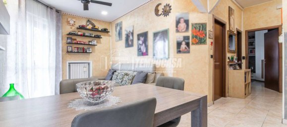 2 bedrooms Apartment in Limbiate, Italy No. 309428 6