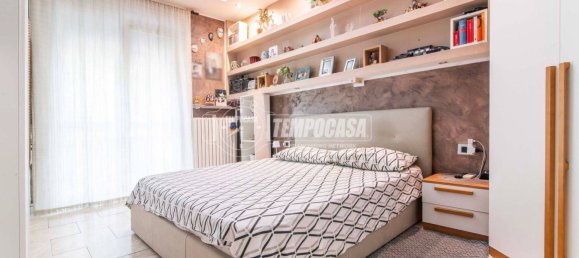 2 bedrooms Apartment in Limbiate, Italy No. 309428 12