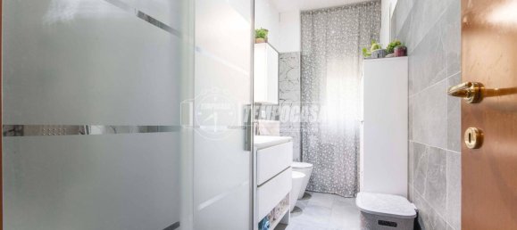 2 bedrooms Apartment in Limbiate, Italy No. 309428 15