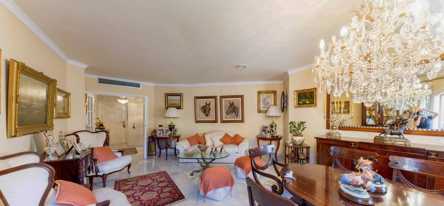 7 bedrooms Apartment in Denia, Spain No. 24639