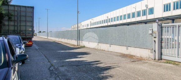 Земельный участок 9450м² в Орио Литта, Италия № 264737 16