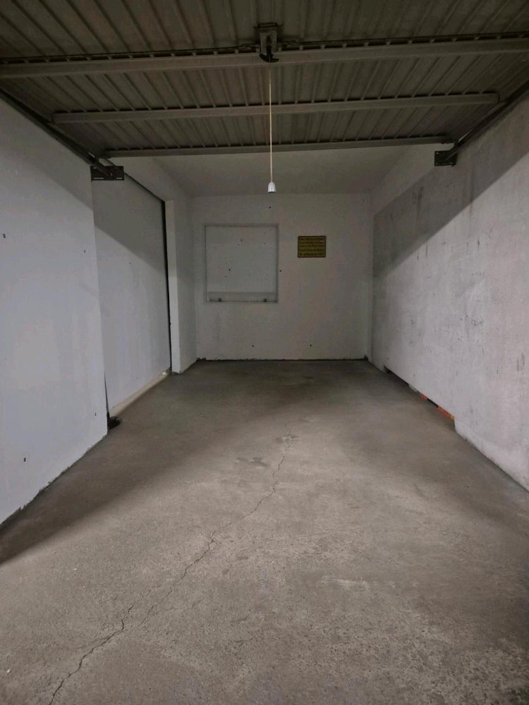 Parkplatz in Cologne, Germany, Nr. 287938