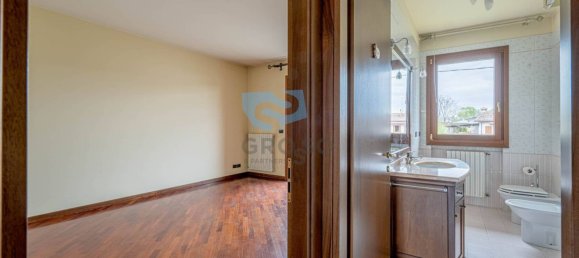 2 bedrooms Apartment in Ponzano Veneto, Italy No. 322245 8