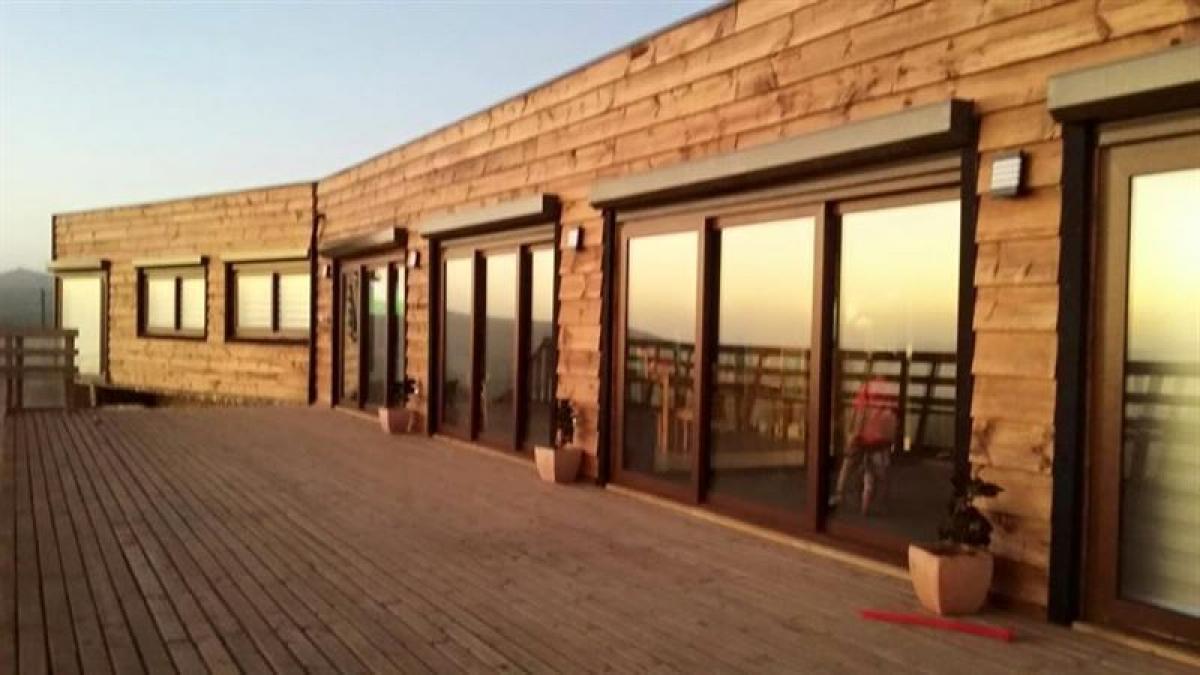 4 bedrooms House in Villa O'Higgins, Chile No. 1894