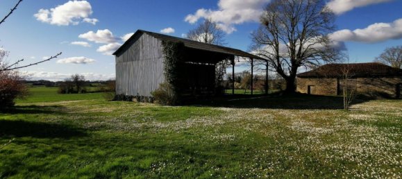 Casa de 1 dormitorio en Saint-Claud, France No. 104859 4