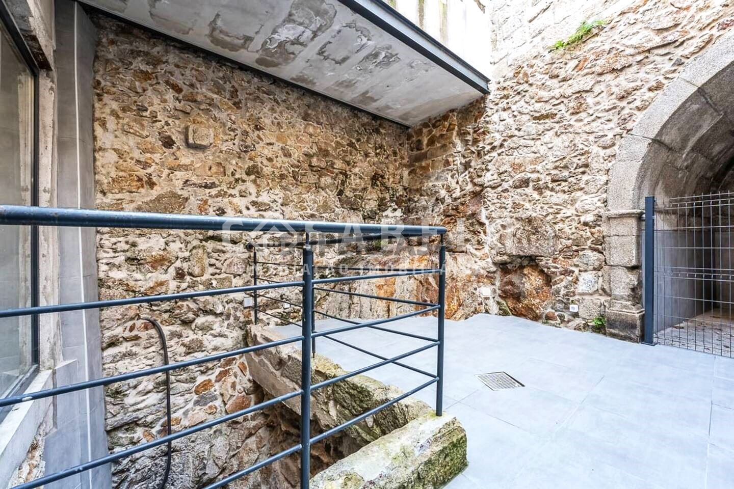 Квартира с 1 спальней в Вила Нова ди Гая, Португалия № 210714