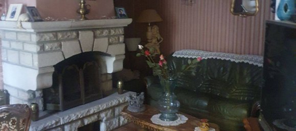 4 Schlafzimmer Haus in Unieux, France, Nr. 359772 7