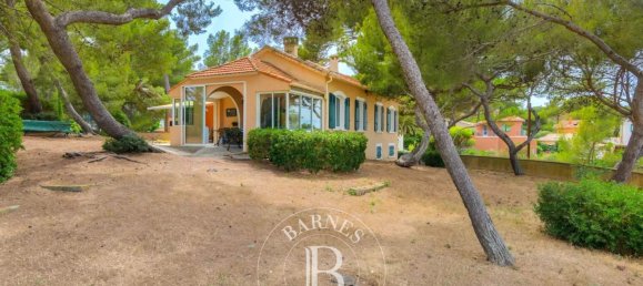 Villa de 7 dormitorios en Six-Fours-les-Plages, France No. 279577 16