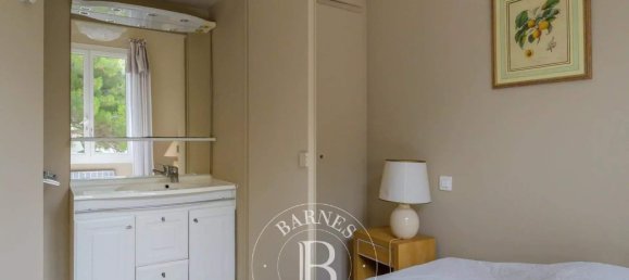 Villa de 7 dormitorios en Six-Fours-les-Plages, France No. 279577 9