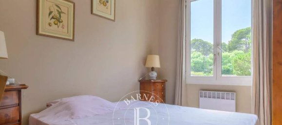 Villa de 7 dormitorios en Six-Fours-les-Plages, France No. 279577 8