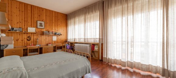 3 غرف نوم شقة في Limbiate, Italy رقم 269294 13