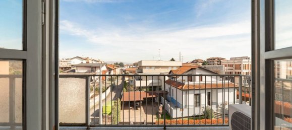 3 غرف نوم شقة في Limbiate, Italy رقم 269294 3