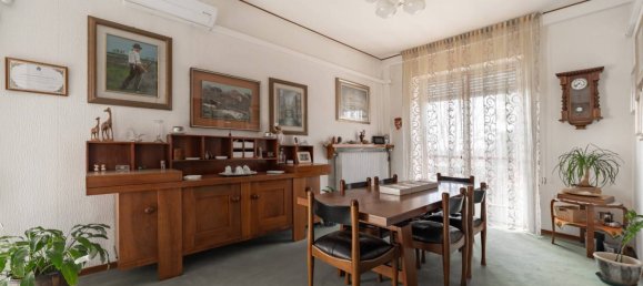 3 غرف نوم شقة في Limbiate, Italy رقم 269294 4