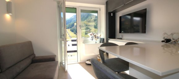 3 rooms Apartment in Sestriere, Italy No. 157696 4