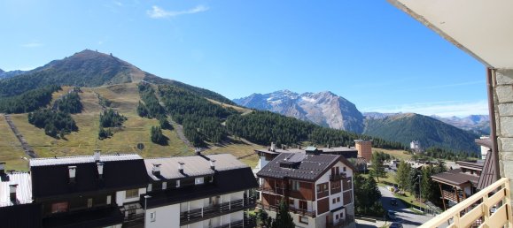 3 rooms Apartment in Sestriere, Italy No. 157696 9