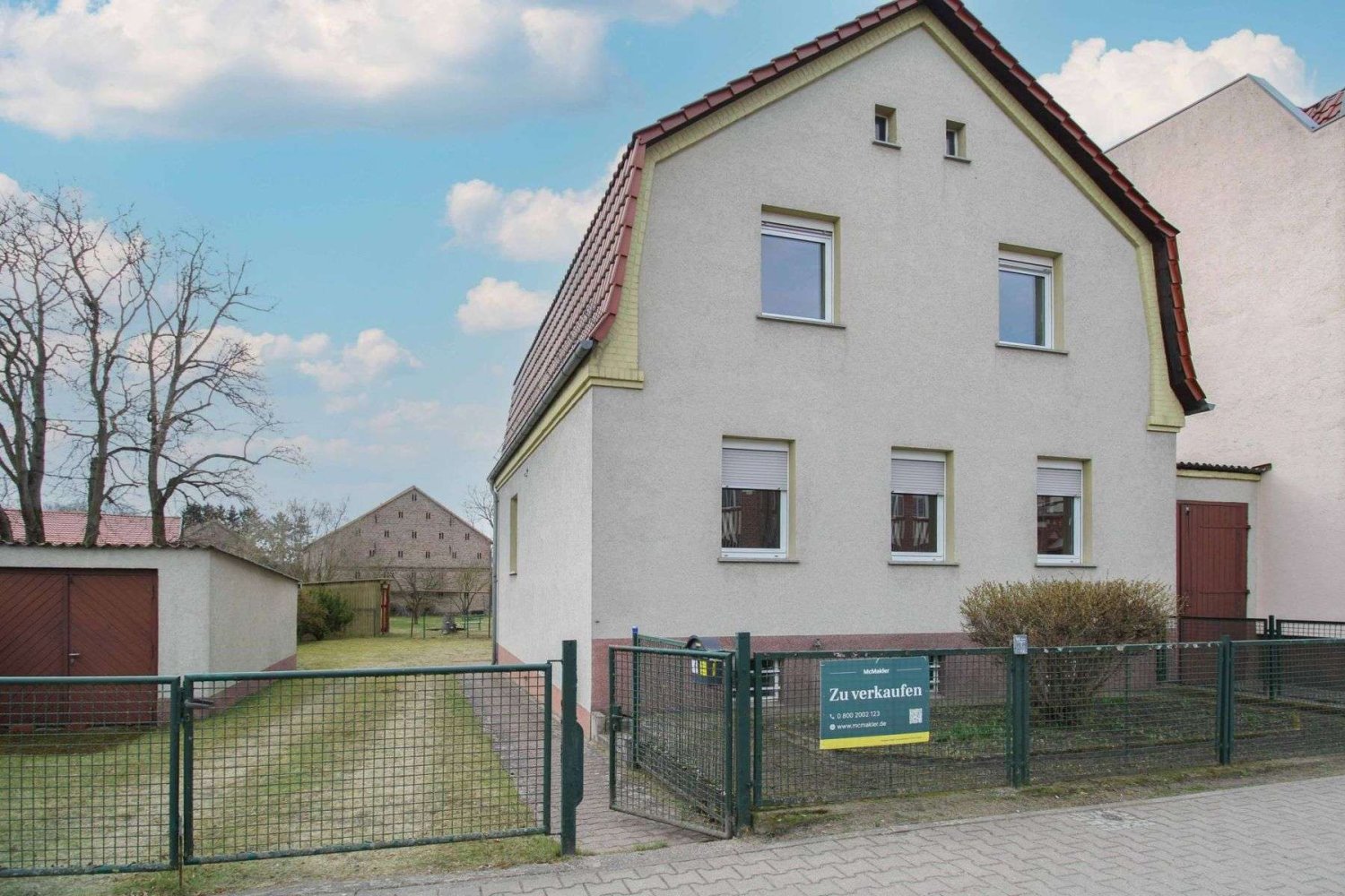 4 bedrooms Townhouse in Teltow-Flaming, Germany No. 250878