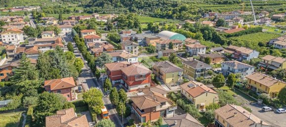 3 bedrooms Villa in Fumane, Italy No. 277276 5