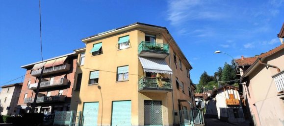 Bâtiment à Cisano Bergamasco, Italy 585m² No. 88245 3