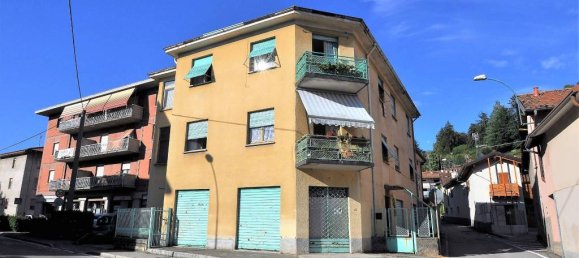 Bâtiment à Cisano Bergamasco, Italy 585m² No. 88245 2