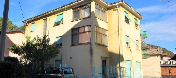 Bâtiment à Cisano Bergamasco, Italy 585m² No. 88245 9