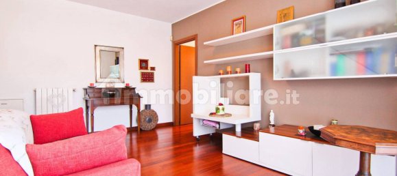 4 Schlafzimmer Wohnung in Saronno, Italy, Nr. 261951 28