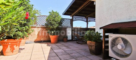 4 Schlafzimmer Wohnung in Saronno, Italy, Nr. 261951 17