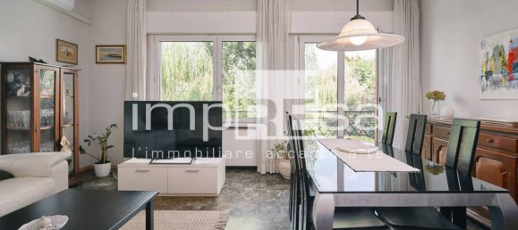 3 bedrooms Apartment in Treviso, Italy No. 347220 2