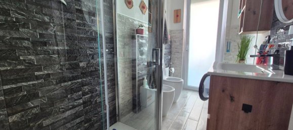 Apartamento de 3 dormitorios en Cuneo, Italy No. 319481 41