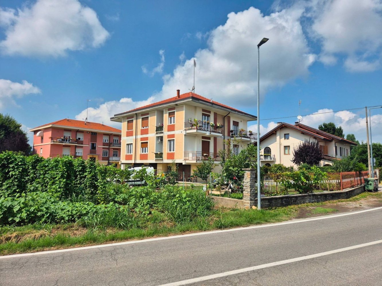 Apartamento de 3 dormitorios en Cuneo, Italy No. 319481