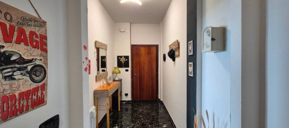 Apartamento de 3 dormitorios en Cuneo, Italy No. 319481 22