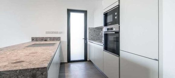 2 Schlafzimmer Wohnung in Agios Athanasios, Cyprus, Nr. 8021 5