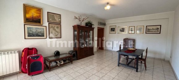 3 Schlafzimmer Wohnung in Gravina di Catania, Italy, Nr. 215532 9