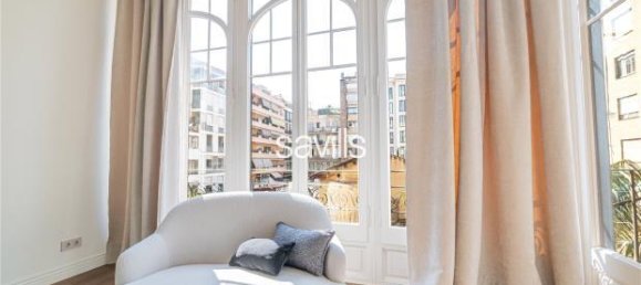 Apartamento de 4 dormitorios en Eixample, Spain No. 182350 29