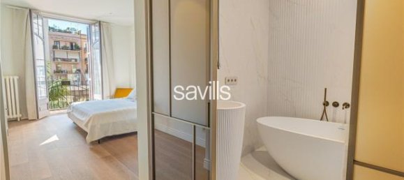 Apartamento de 4 dormitorios en Eixample, Spain No. 182350 20