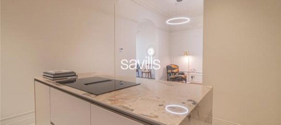 Apartamento de 4 dormitorios en Eixample, Spain No. 182350 10