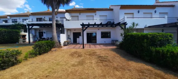 4 Schlafzimmer Stadthaus in Alcorrin, Spain, Nr. 64148 3