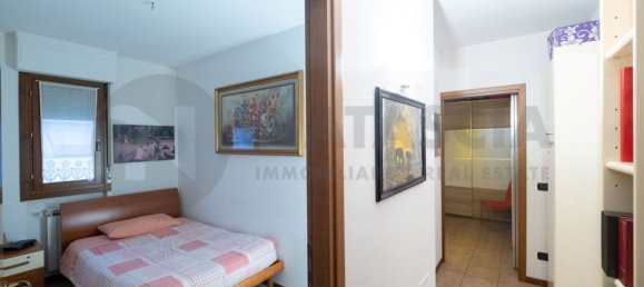 3 rooms Apartment in Rufina, Italy No. 146739 17
