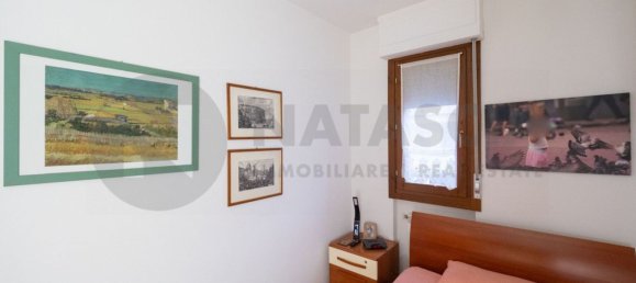 3 rooms Apartment in Rufina, Italy No. 146739 3