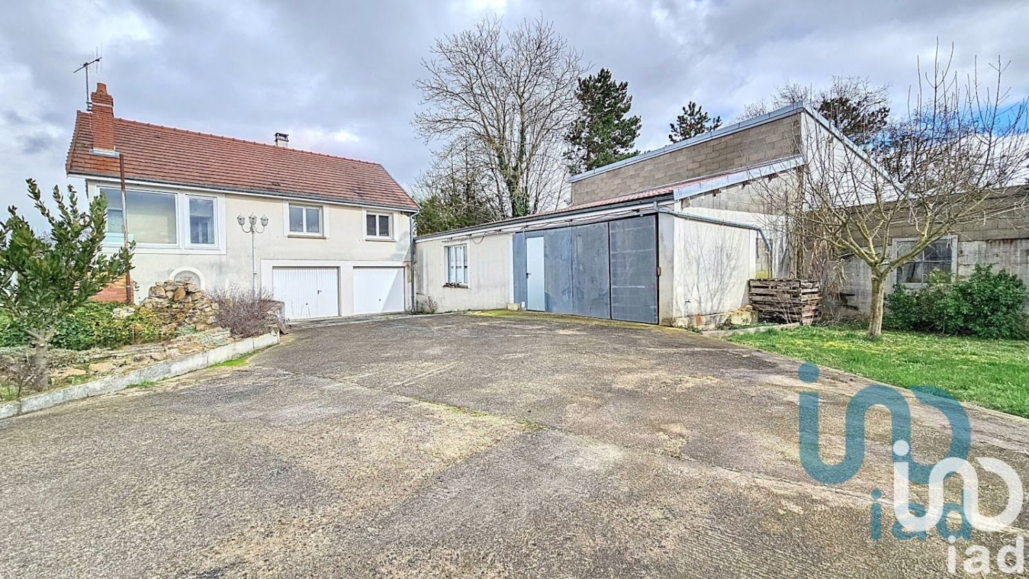 3 chambres Maison à Saint-Just-Sauvage, France No. 79715