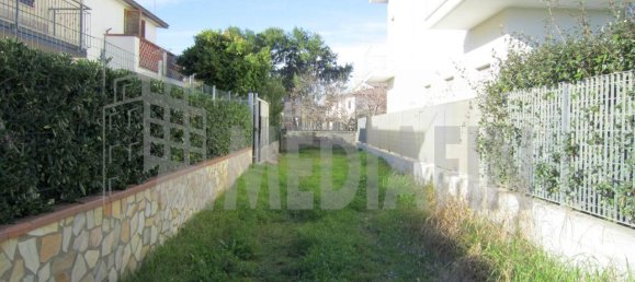 4غرفة فيلا في Corigliano Rossano, Italy رقم 147635 2