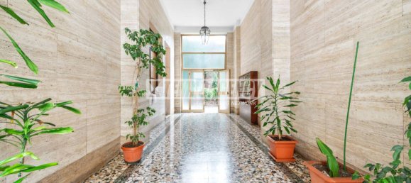 Apartamento T1 em Milan, Italy N.º 313882 9