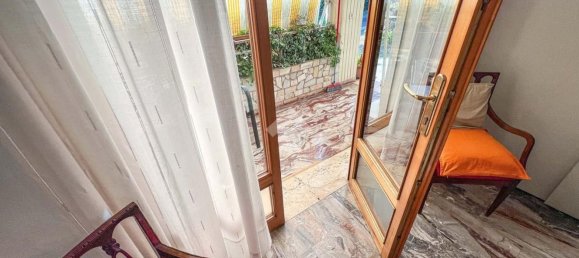 4 rooms House in Mirano, Italy No. 305460 10