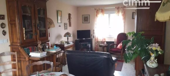 3 bedrooms Villa in Saint-Denis-en-Val, France No. 272906 3