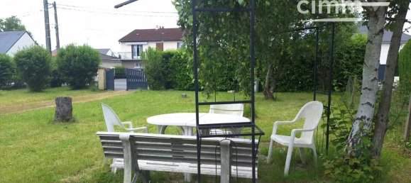 3 bedrooms Villa in Saint-Denis-en-Val, France No. 272906 2