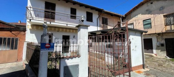 2 bedrooms Villa in Villarboit, Italy No. 296392 2