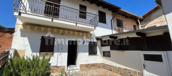 2 bedrooms Villa in Villarboit, Italy No. 296392 3