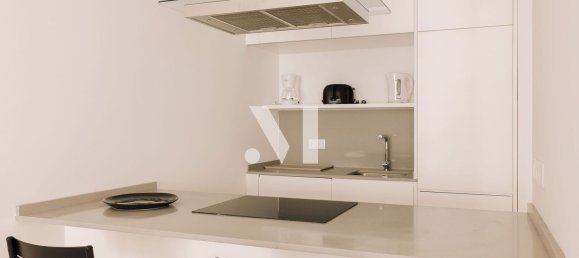 3 bedrooms Apartment in Lisbon, Portugal No. 12117 4