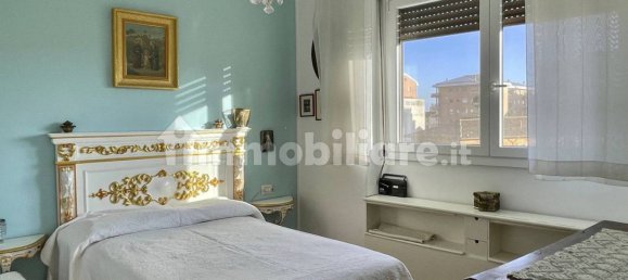1 bedroom Apartment in Milan, Italy No. 348747 8